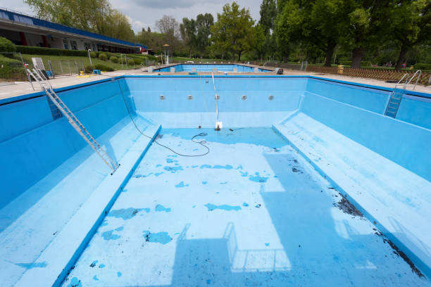 Best Water damage restoration cost  in Carroll, IA